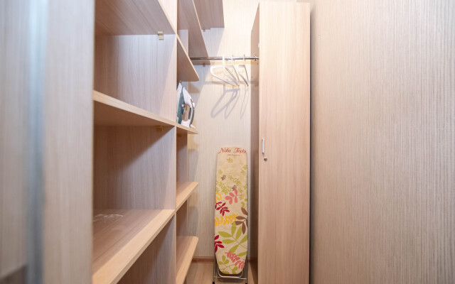 Cosmos Apart Na Revolyutsii 48 B Apartments