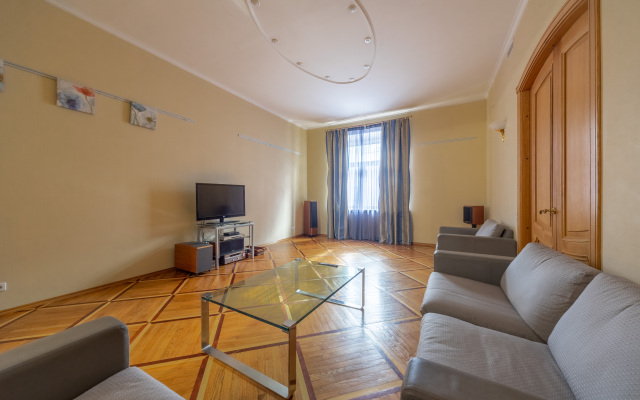 Mark Apart Petrogradsky Apartments