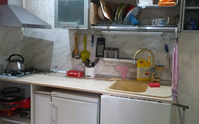 V Tsentre Sochi U Morya Guest house