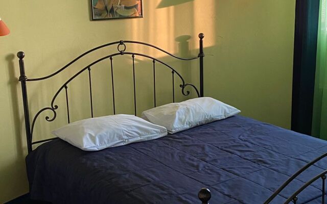 Galaktika Razvlecheniy Mini-Hotel