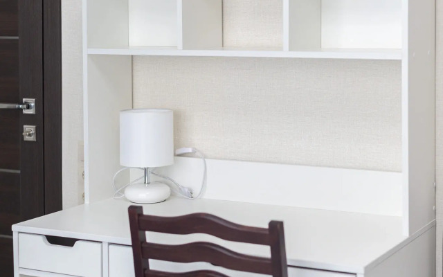 2-Komnatnye V Taunkhause S Garazhom V Kudepste Apartments