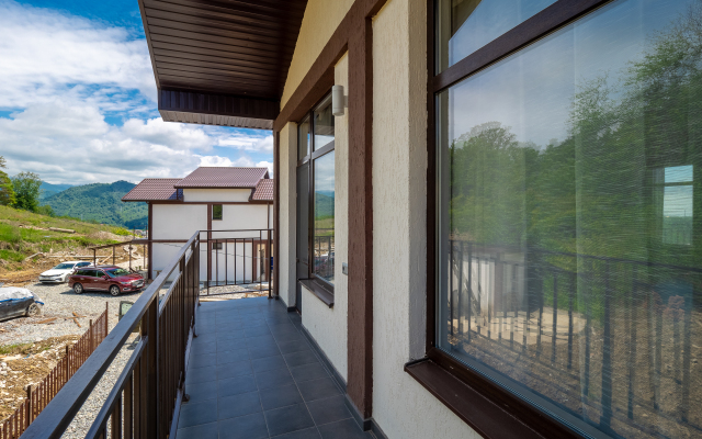 Blago House 130m2 S Barbekyu I Parkovkoy Private house