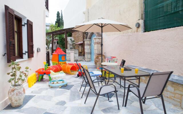 Travelpath Villa