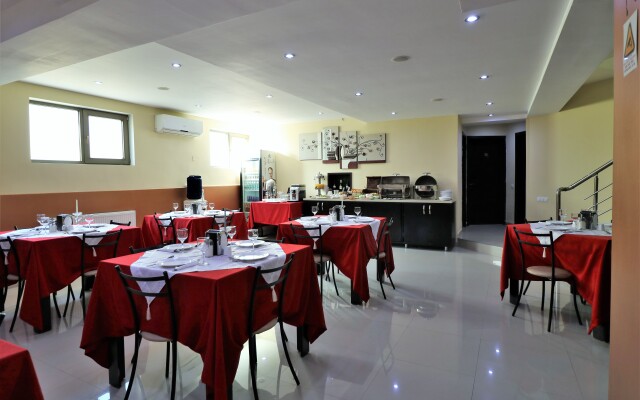 East Gate Boutique-Hotel