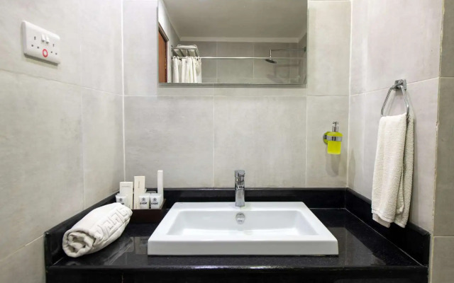 Golden Tulip Dar Es Salaam Hotel