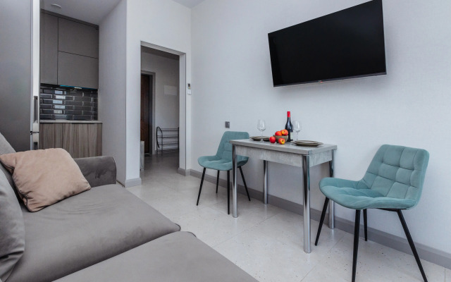 Dvukhkomnatnaya kvartira 200 m more Flat