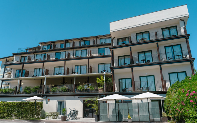 Отель AHG Riva Del Sole Hotel - Adults Only