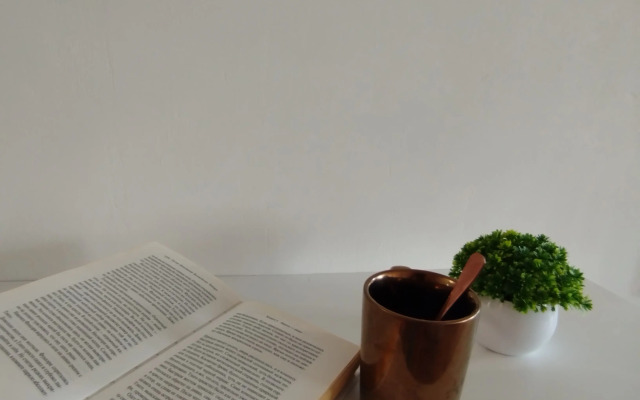 Квартира Атмосферное Жилье с Уникальным Дизайном