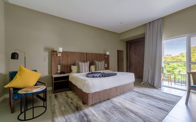 Central Hotel- Ridge