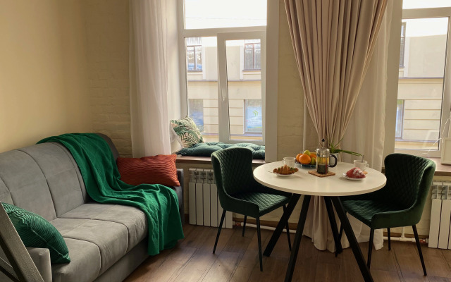 Квартира Уютная двухуровневая студия на Петроградке