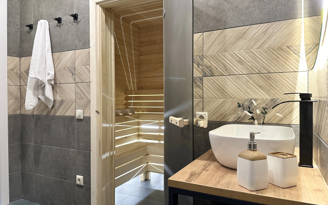 Частный Дом Барнхаус №2 на 10 гостей, с дровяной баней и горячим чаном