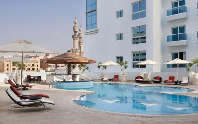 Hyatt Place Dubai Al Rigga Hotel - Image 7