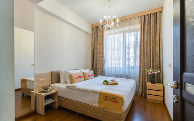 KeyGo #0099, 1 Bedroom, Balcony, Near National Gallery Apartments