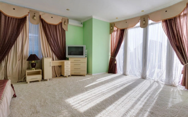 Вилла Аврора