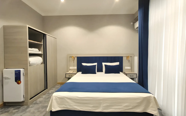 Отель Blue Shore International