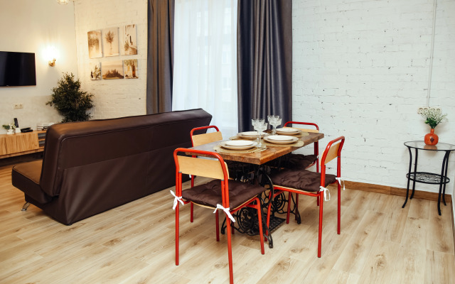 Апартаменты на Демонстрации №5