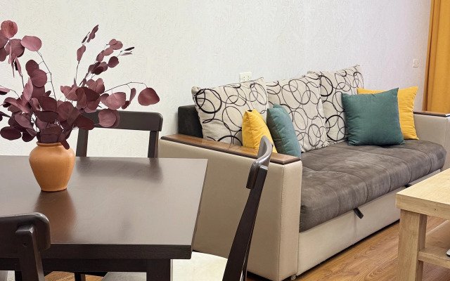 Апартаменты 2-к в самом центре Еревана