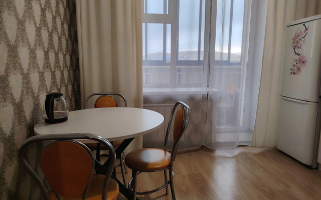 Bezh Flat