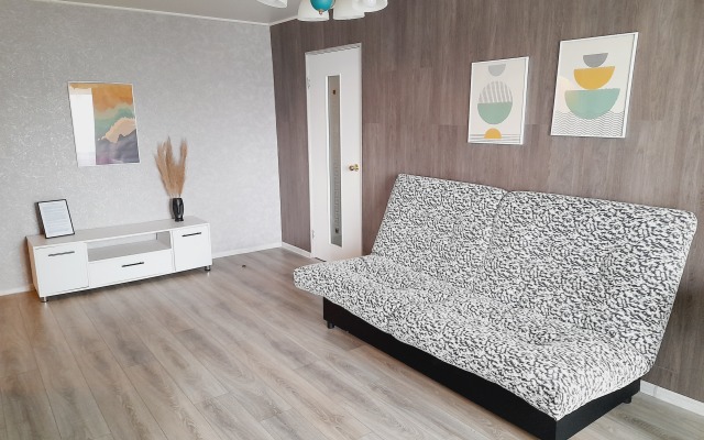 Uyutnaya Dvuhkomnatnaya Kvartira v Centre Novoaltajska Apartments