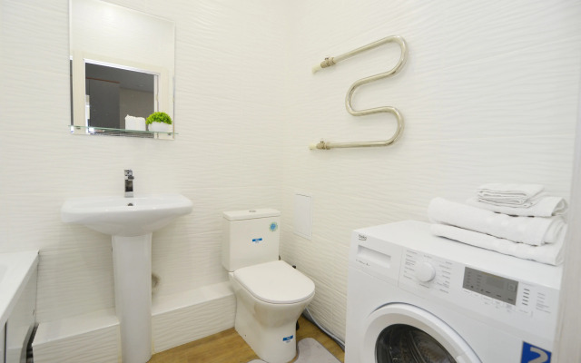 Квартира Уютная Возле Экспоцентра и Аэропорта