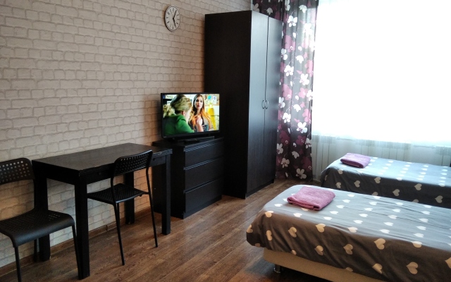 Parizh Na Shkolnoy Apartments
