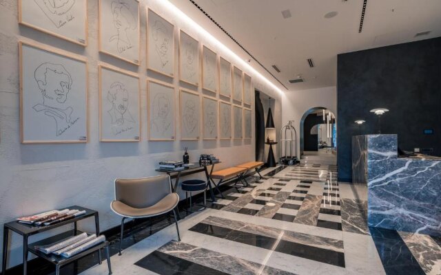 Monograph Hotel (by Travel Agency)