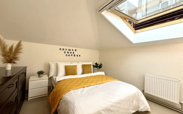 Апартаменты 1 Стандарт на мансардном этаже