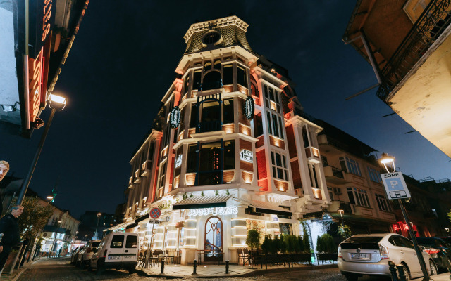 Old Town Hotel