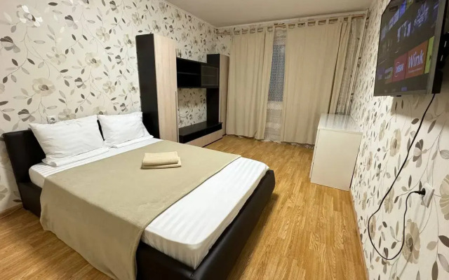 Lomonosova 10 Flat