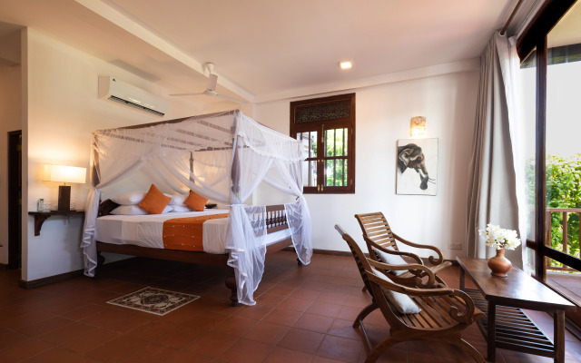 South Point Ocean 8 bedroom beach front Villa