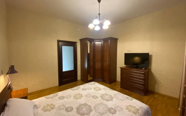 Квартира SAMOцвет 20 на Киевской 3