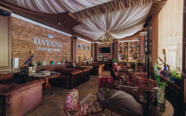 Dayana Hotel