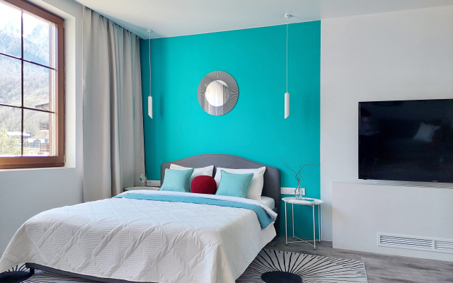 Prostornye s Vidom na Goryi Apartments