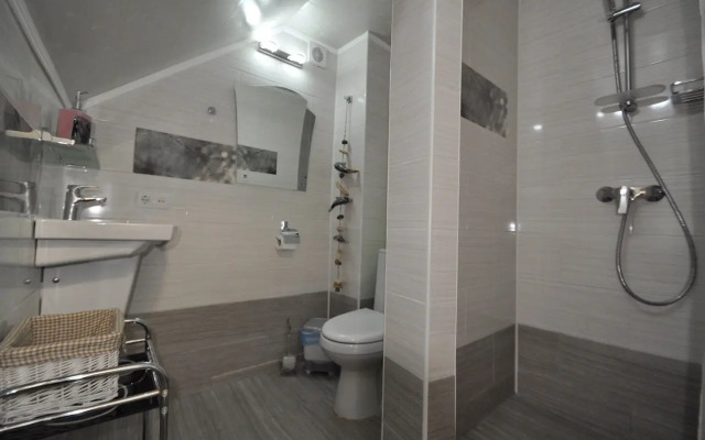 Dvukhkomnatnye Dvukhurovnevye Na Ulitse Drazhinskogo 27 Apartments