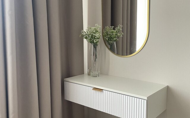 Odnokomnatnaya 44 M² 7/8 Etazh  Flat