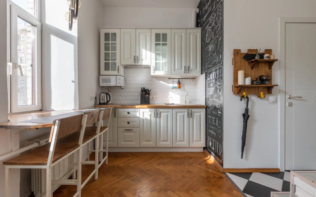 Квартира Студия White&Black