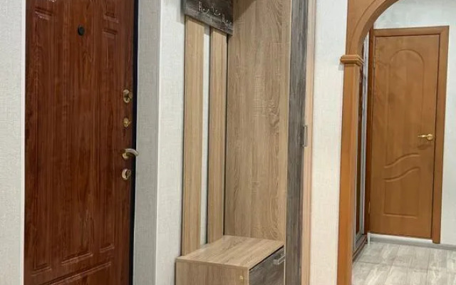 Na Bulvare Yunosti 9 Flat