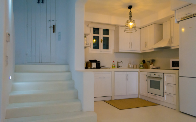 Luxury Chara with Private Pool Villa