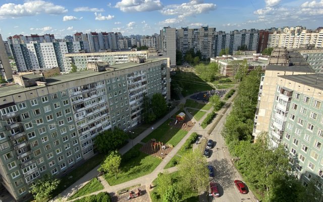 Uyutnaya evro-dvushka Apartment