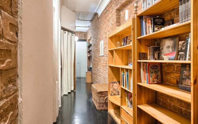 MyhomeYourhome Na 10Oy Sovetskoy 1-3 Apartments