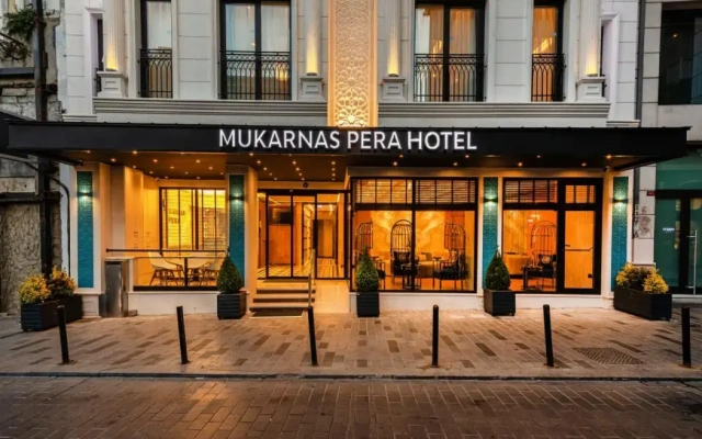 Mukarnas Pera