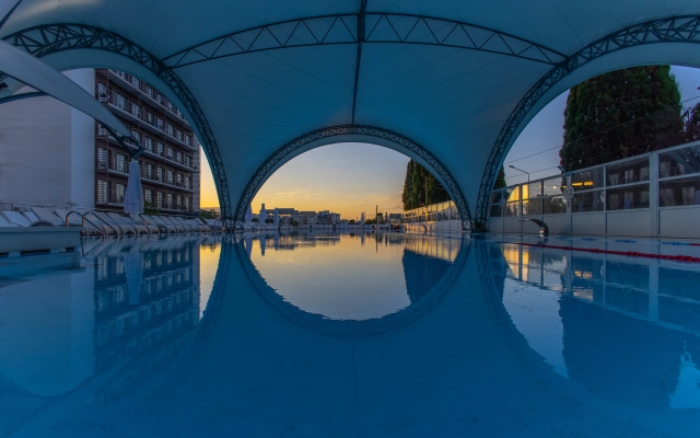 Bridge Resort