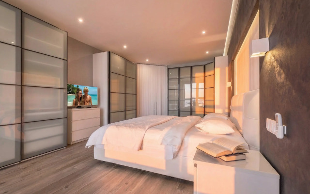 Апартаменты с панорамным видом: наслаждайтесь закатами в центре города рядом с ТРЦ «Галерея»