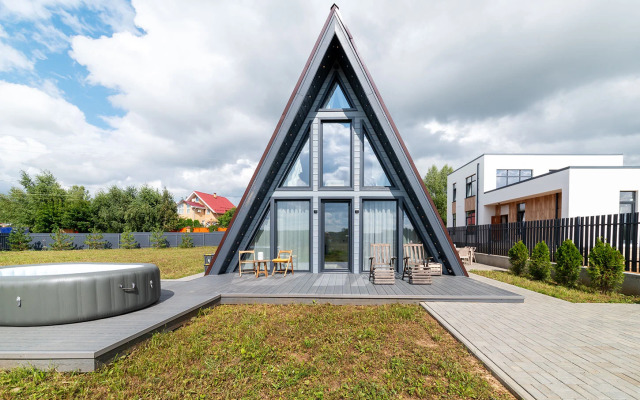 Частный дом С сауной у реки и леса