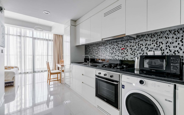 Knokey Aykon City Apartments