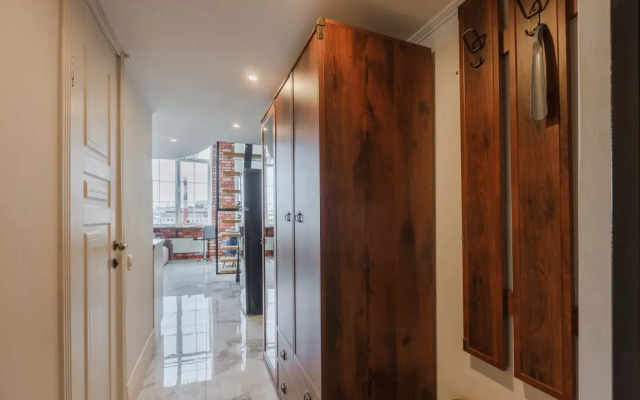 Apartments Queenstay Royal Loft Na Voykovskoy