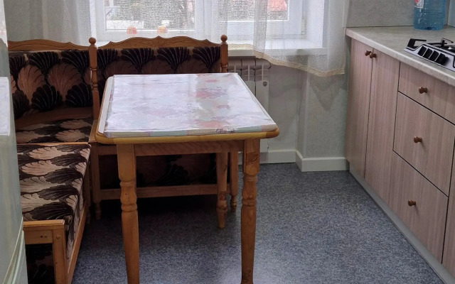 Dvukhkomnatnaya Na Gagarina 27a Flat