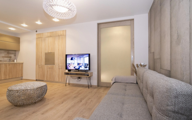 Istoriya u Kremlya Flat