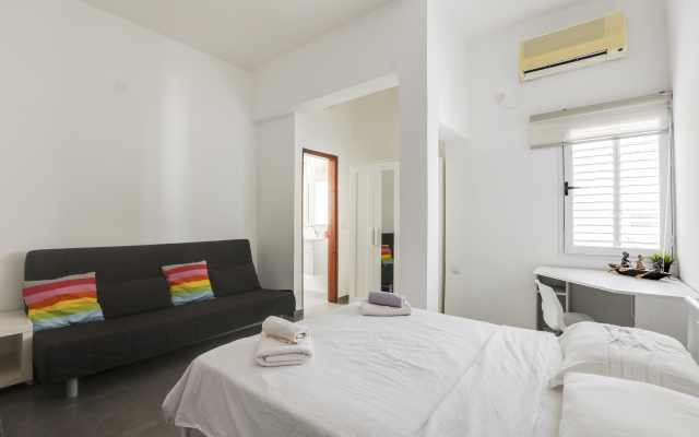 SHaYaSH Brand Apartments TLV BY42(2)