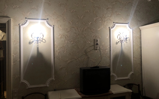 Квартира в Историческом Центре Санкт-Петербурга. Дом Театрального Работника